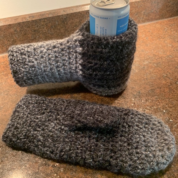 Handmade Campfire Mittens -  Crocheted with Premier Puzzle gradient yarn… - Picture 4 of 6